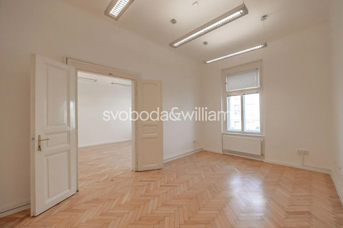 Pronájem kanceláře 104 m²